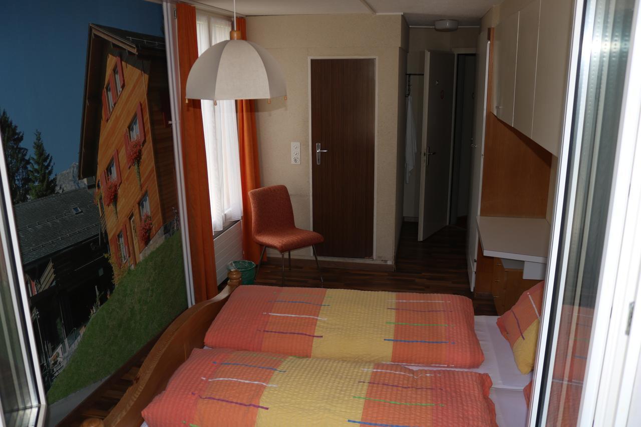 Adrenalin Backpackers Hostel Браунвалд Екстериор снимка